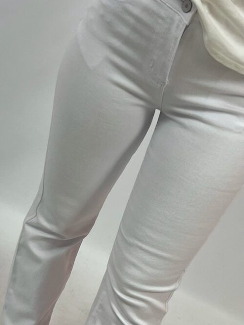 JEANS FLARE BLANCOS