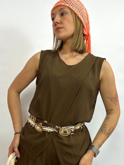 TOP BROWN APERTURA