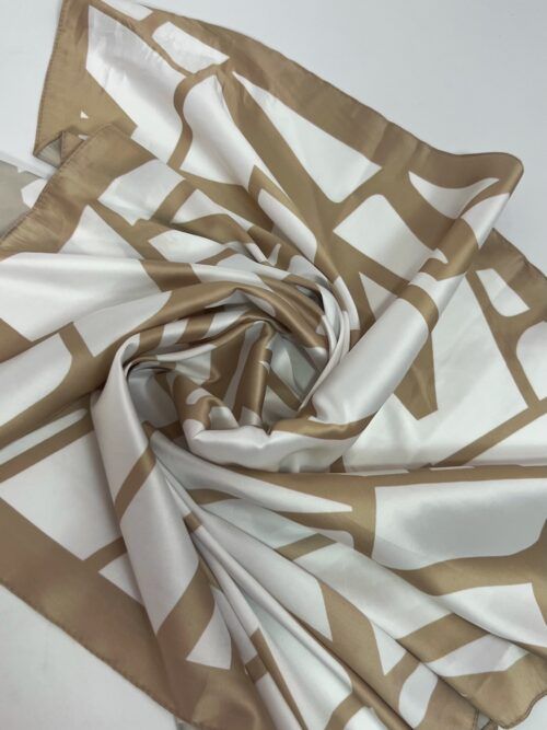 MAXI PAÑUELO BEIGE ART