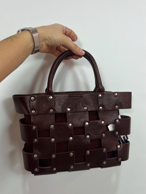 BOLSO ENRREDADO GRANATE